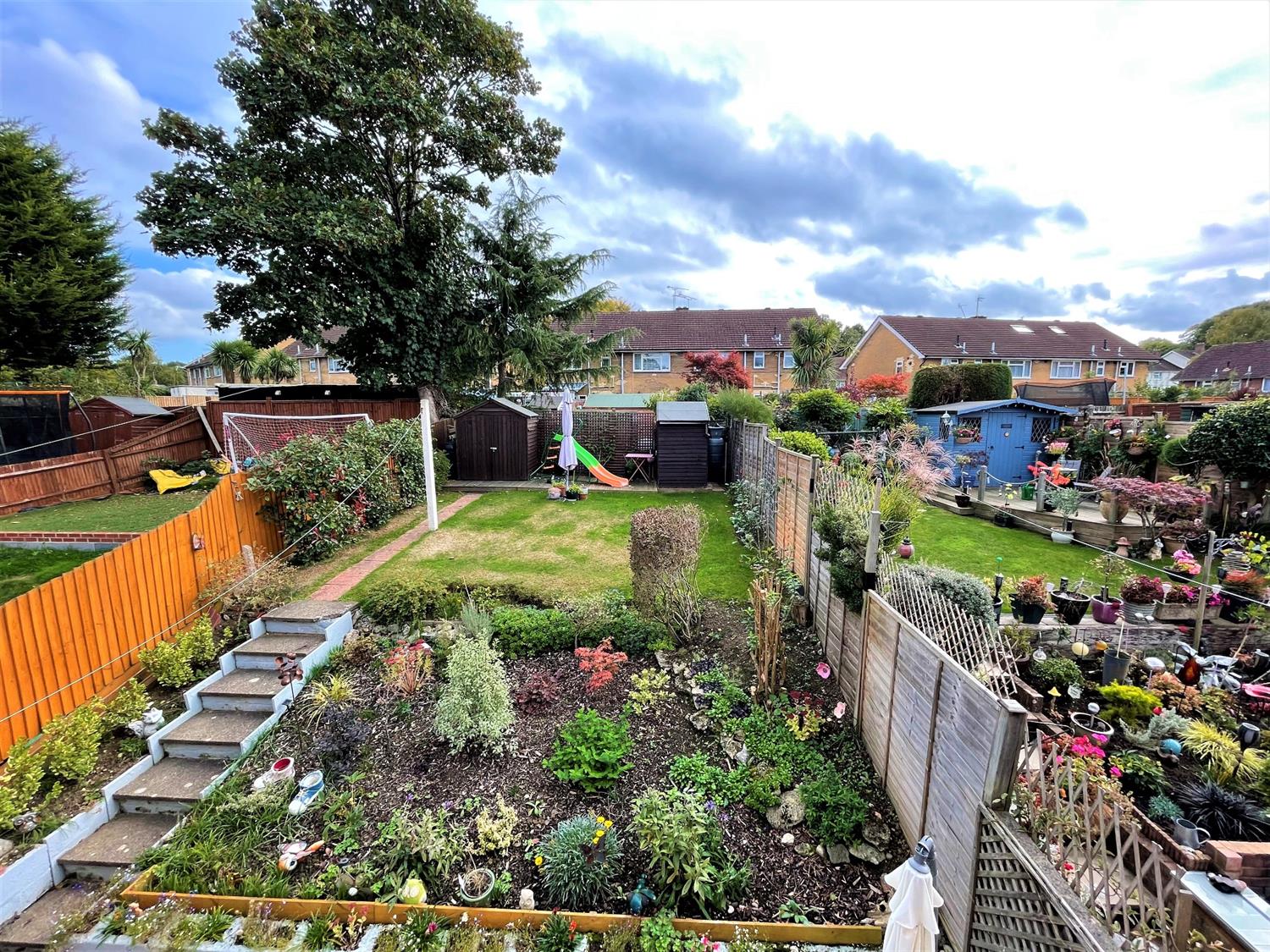 House for sale in Harefield, Southampton SO18 5FS Pure Residential Estate Agents